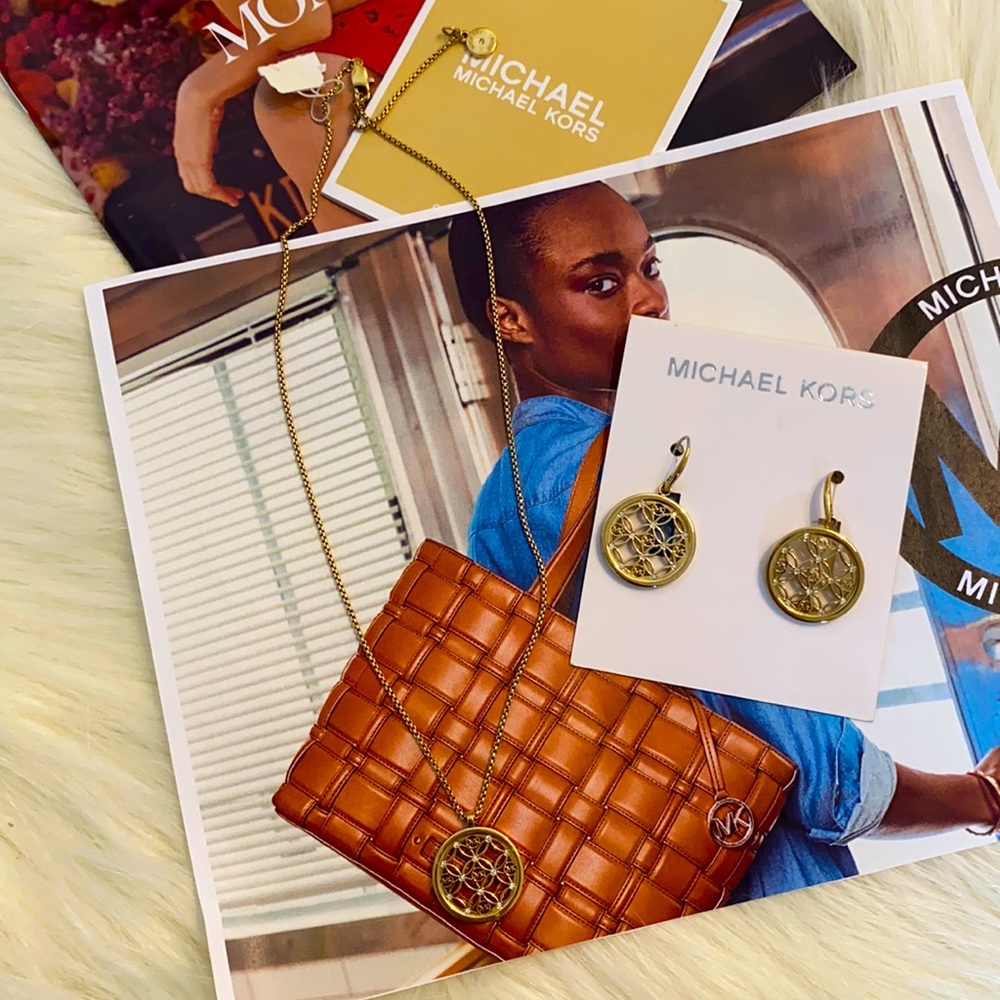 NWT Michael Kors SET Earrings and Necklace
